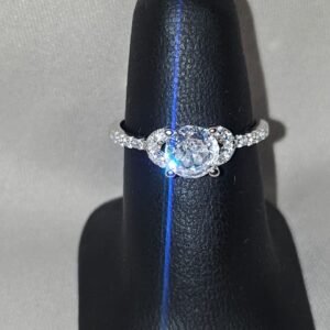 Anillo de Compromiso Ajustable #6, #7y #8 Plata Ley 925 con Zirconias y baño de Rodio